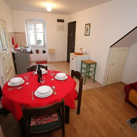 Nada Apartment *