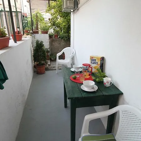Nada Apartment Split